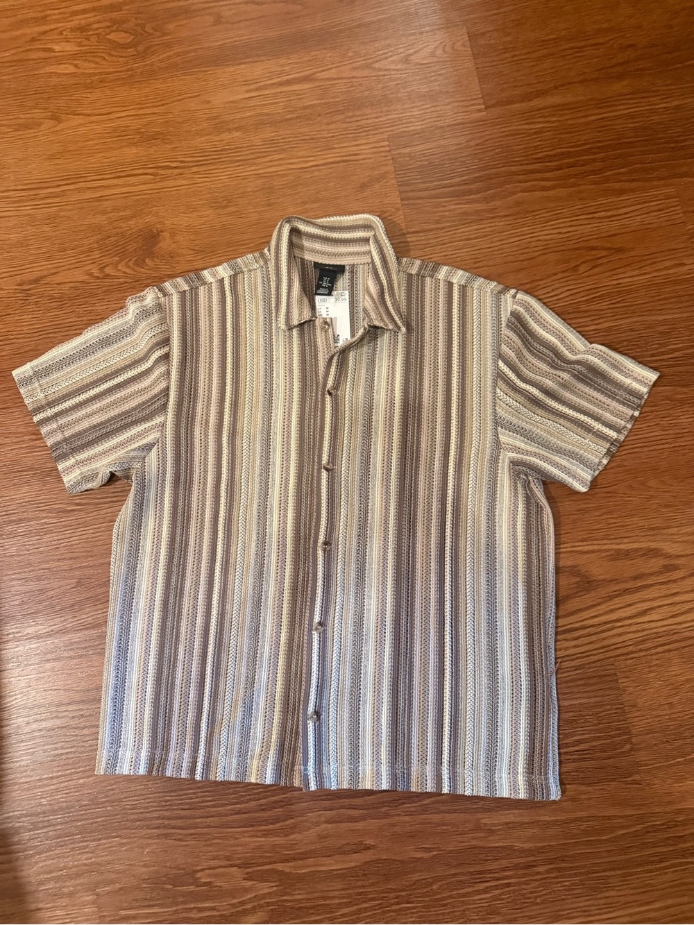 NWT H&M Men’s Striped Button Down Shirt